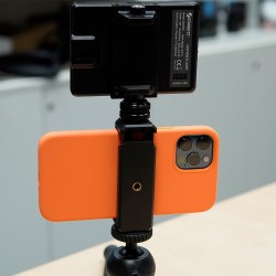 Support de smartphone avec sabot de flash